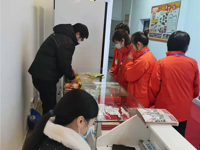 四川中青旅綿陽分社、綿陽市中旅假日旅行社、綿陽自來文化傳播有限公司24H自助售貨服務(wù)盛大開業(yè)